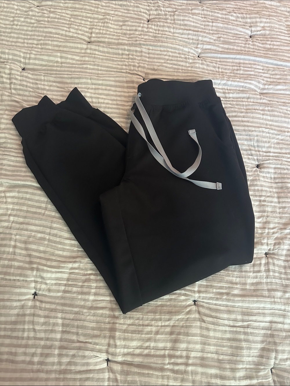 Figs Zamora Jogger Petite